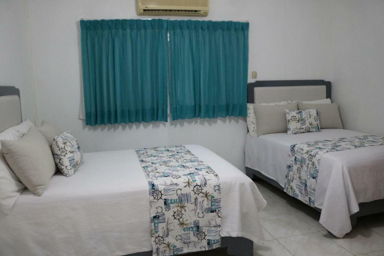 Hotel Villas Del Mar Pedernales Extérieur photo